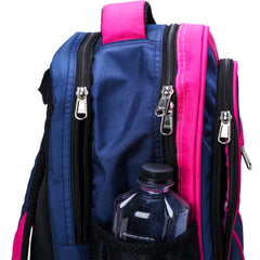A full-bodied, medium-sized backpack is presented.